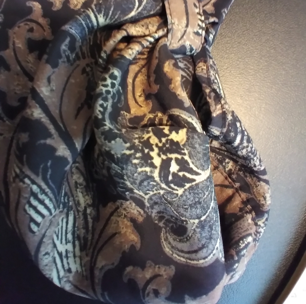 New York & Co Elegant Paisley Women's Top Ruffled Size S. Office Workwear Trip - Picture 4 of 11